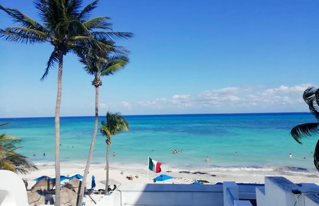 Pelicano Inn Playa del Carmen - Beachfront Hotel-1